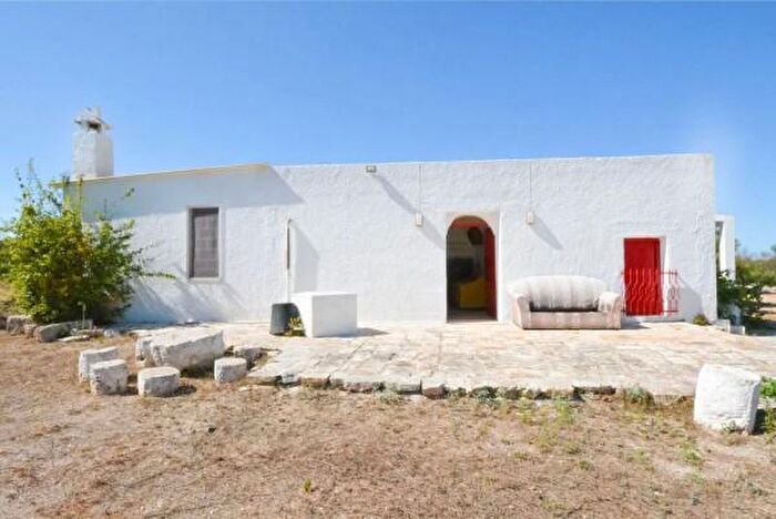 Casa con 5 locali in vendita in Carovigno