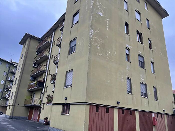 Appartamento trilocale in vendita in Vigevano