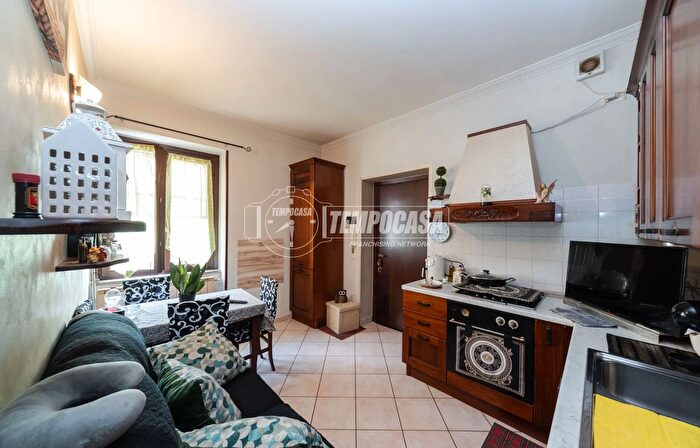 Appartamento bilocale in vendita in Via Libertà, Veduggio Con Colzano