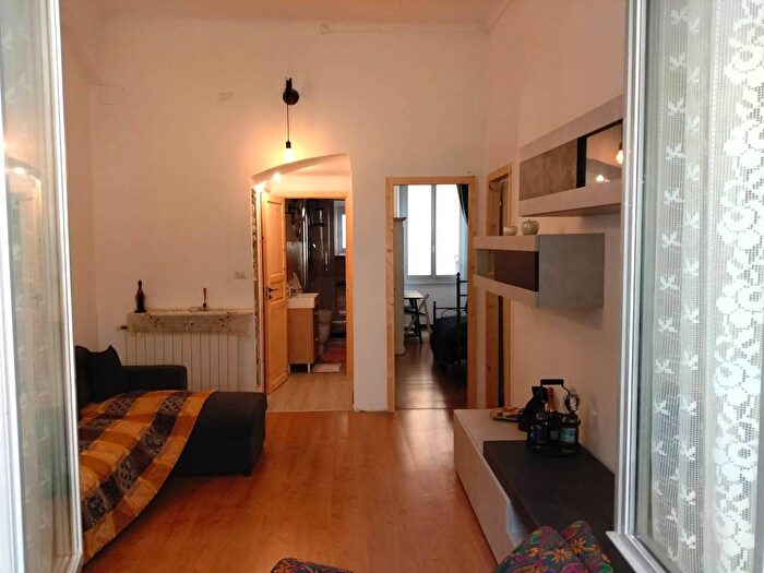 Appartamento quadrilocale in affitto in Via Ravenna, Dinegro, Genova