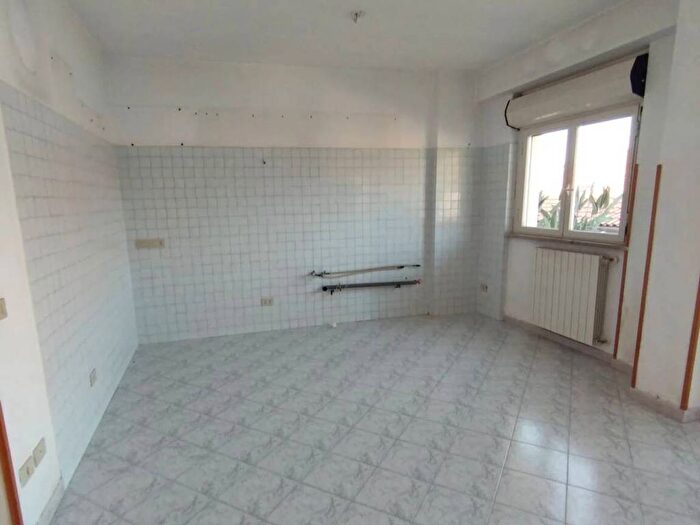Appartamento quadrilocale in affitto in Via Campiglioni No Number, Centro, Itri