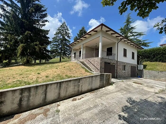 Casa con 6 locali in vendita in Strada della Costa, Neviano Degli Arduini