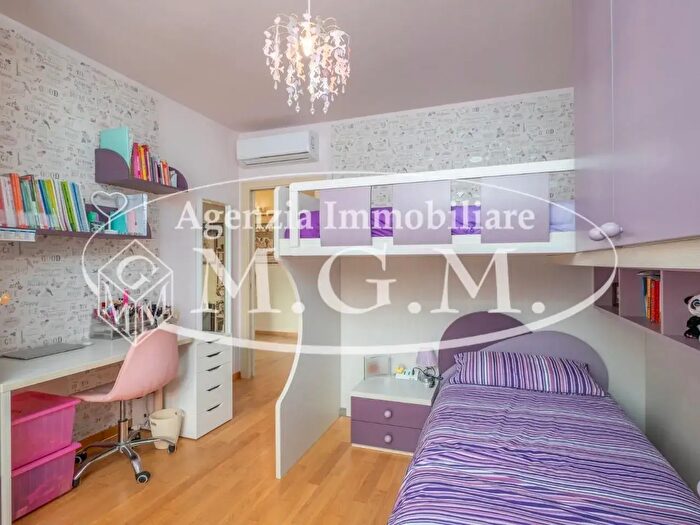 Casa con 5 locali in vendita in Ia Enrico Pollastrini, Bientina