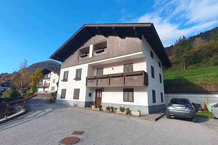 Casa con 13 locali in vendita in Via Valle, Sella Giudicarie