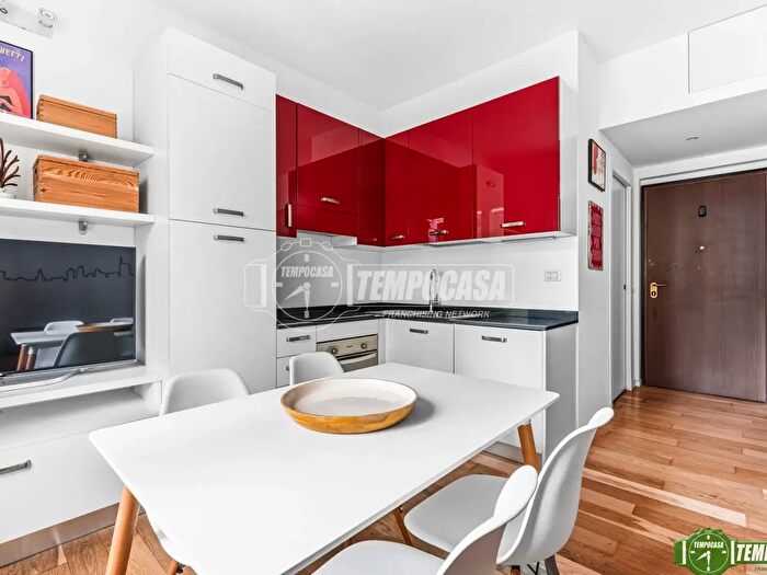 Appartamento bilocale in vendita in Via Gustavo Fara, Milano