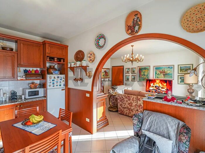 Appartamento trilocale in vendita in Stezzano