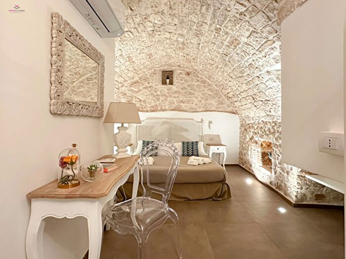 Casa trilocale in vendita in Via Vitulli Conversano, Conversano