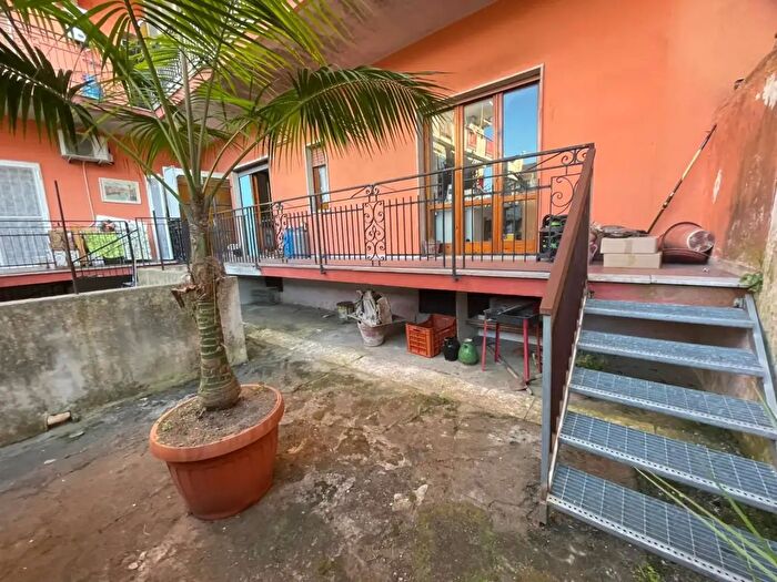 Appartamento trilocale in vendita in Via Aldo Moro, Quarto
