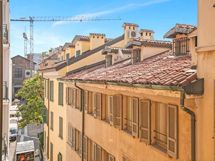 Appartamento bilocale in affitto in Via San Carpoforo, Brera, Milano