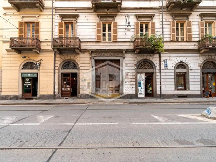 Appartamento bilocale in vendita in Via Bava, Torino