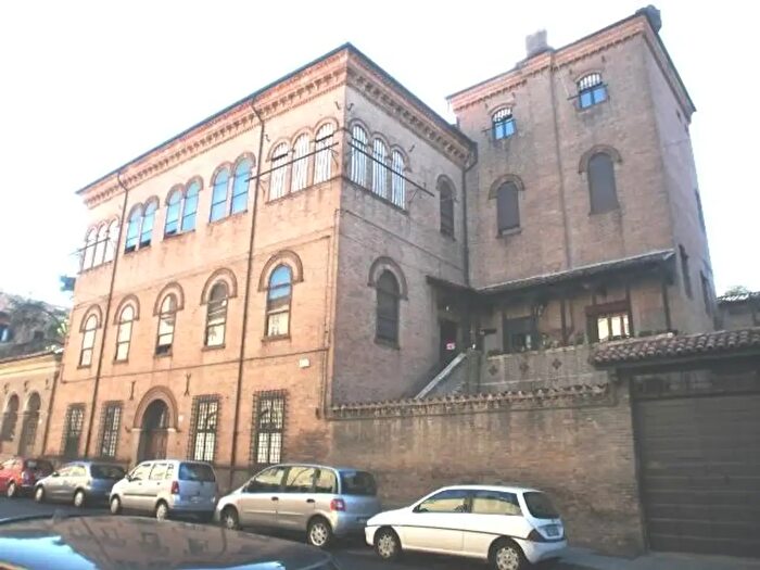 Appartamento trilocale in affitto in Corso Porta Mare, Ferrara