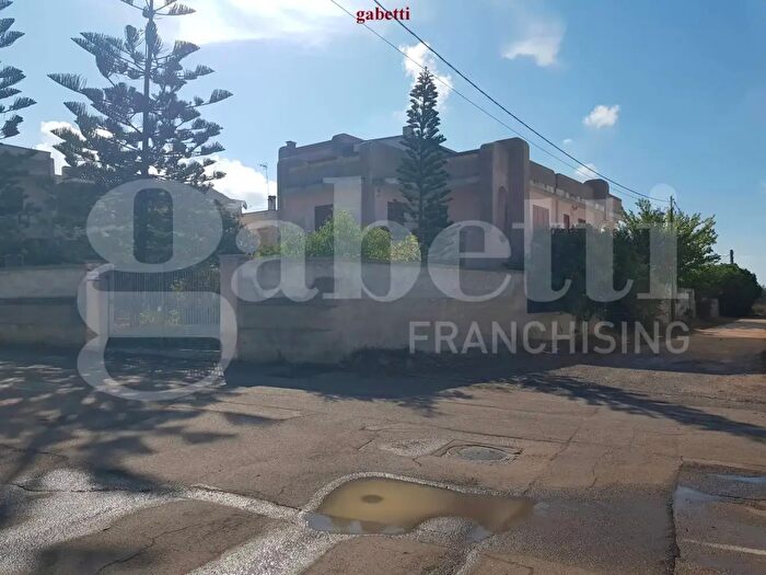 Casa in vendita in Via Martiri della Liberta', Gagliano Del Capo