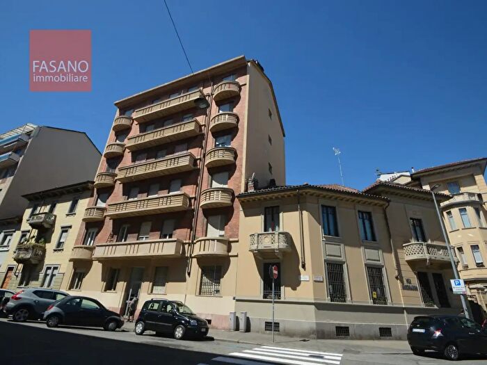 Appartamento bilocale in affitto in Via Digione, Torino