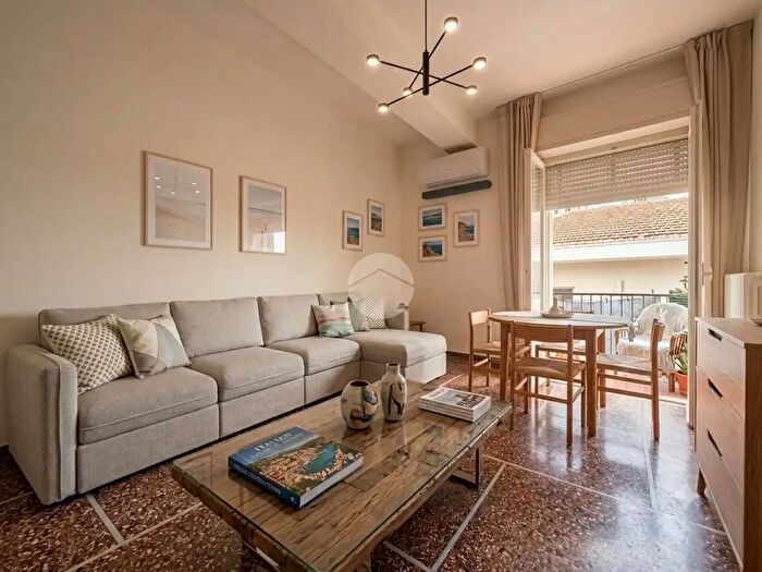 Appartamento bilocale in vendita in Viale Scilla, Rimini