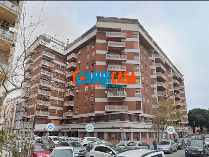 Appartamento con 5 locali in vendita in Palermo