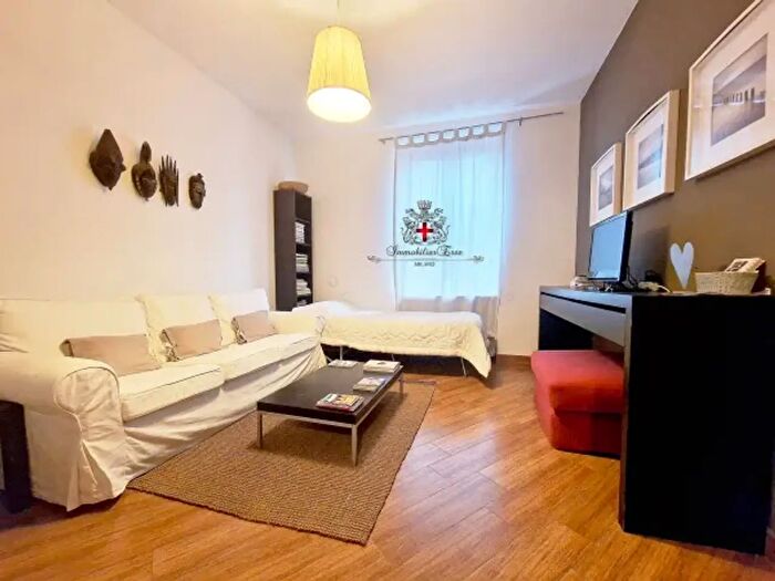 Appartamento bilocale in vendita in Via Novara, Milano