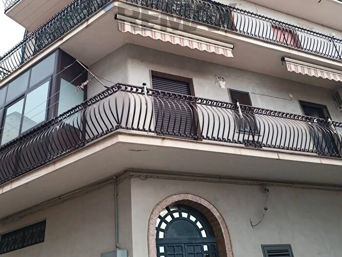 Appartamento con 5 locali in vendita in Palagonia
