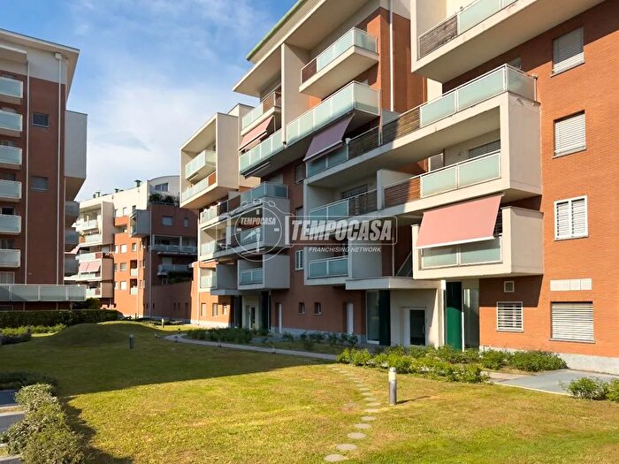 Appartamento trilocale in vendita in Via Don Giuseppe Dossetti, Paderno Dugnano