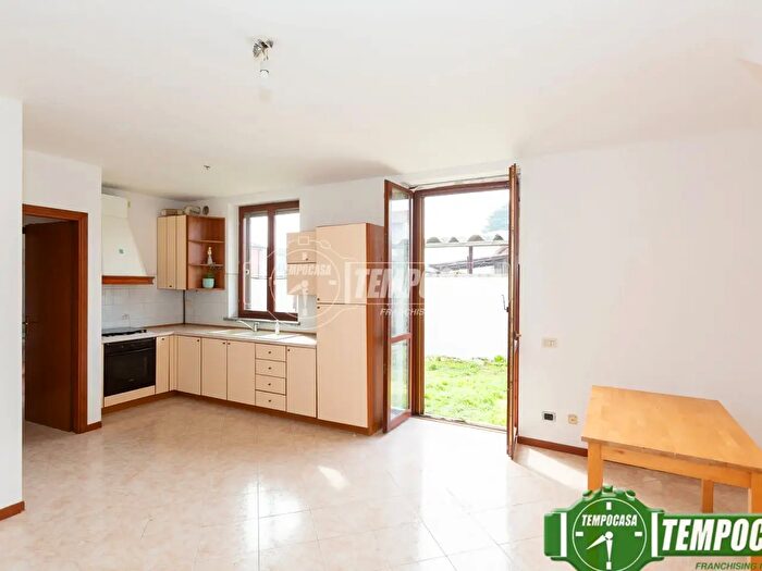 Appartamento trilocale in vendita in Viale Alcide De Gasperi, Trescore Cremasco