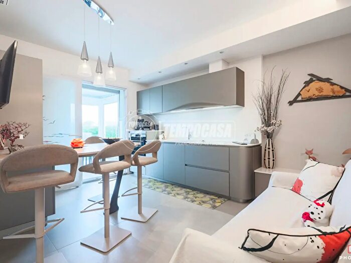 Appartamento bilocale in vendita in Via Dante Alighieri, Misano Adriatico