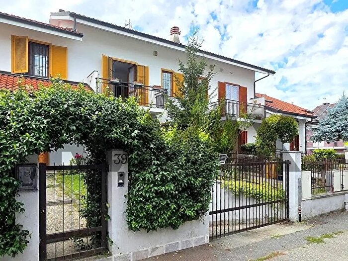 Casa con 5 locali in vendita in San Mauro Torinese