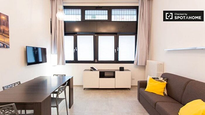 Appartamento in affitto in Via Luigi Caroli, Ponte Nuovo, Milano