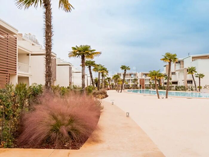 Appartamento trilocale in vendita in Via dellAngelo, Jesolo