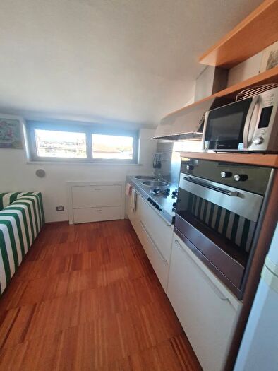 Appartamento monolocale in affitto in Via Giulio E Corrado Venini d, Milano