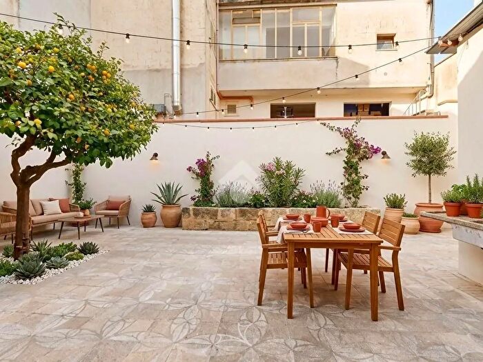 Casa trilocale in vendita in Via Giacomo Leopardi, Oria