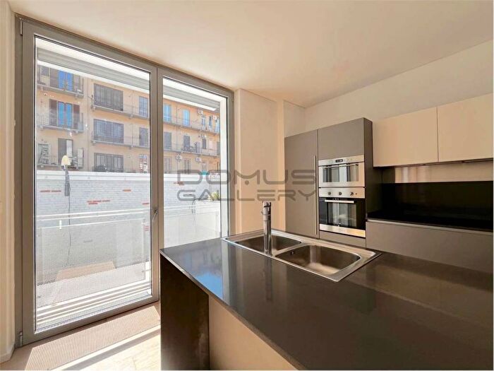 Appartamento con 5 locali in affitto in CSO MONCALIERI, Gran Madre Crimea, Torino