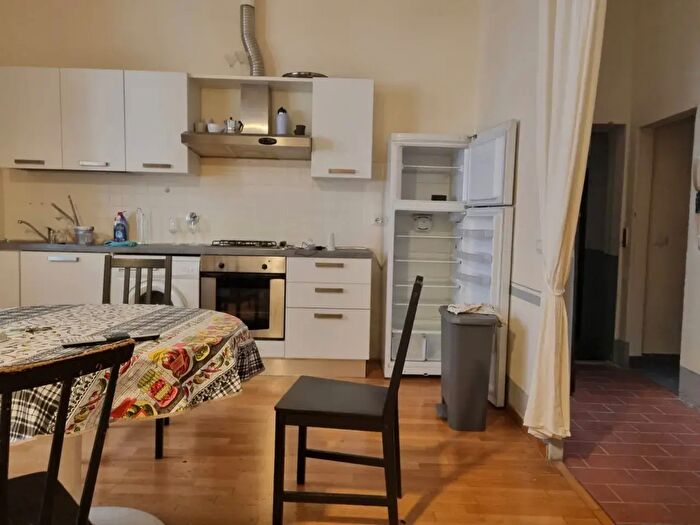 Appartamento trilocale in affitto in Borgo San Frediano, Firenze