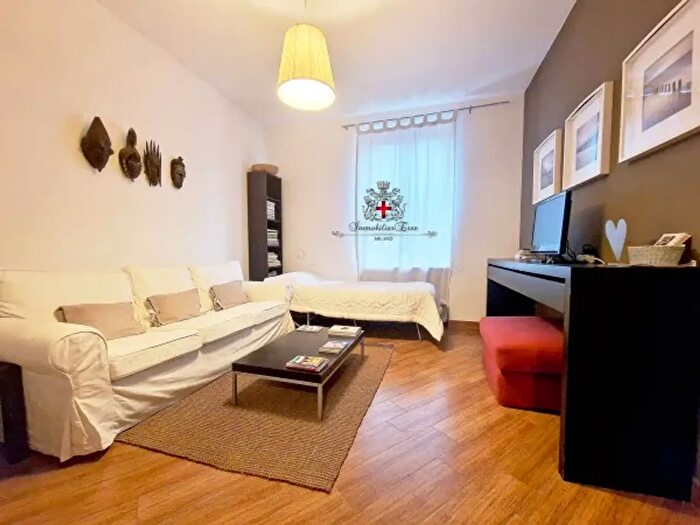 Appartamento bilocale in vendita in Via Novara, Milano