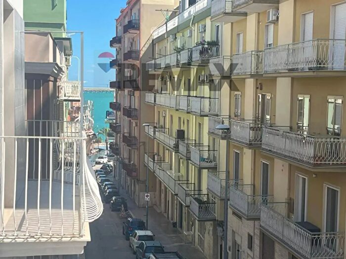 Appartamento quadrilocale in vendita in Via Mozzillo Iaccarino, Manfredonia