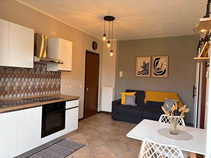 Appartamento monolocale in affitto in Via Dante Alighieri, Centro, Lomagna