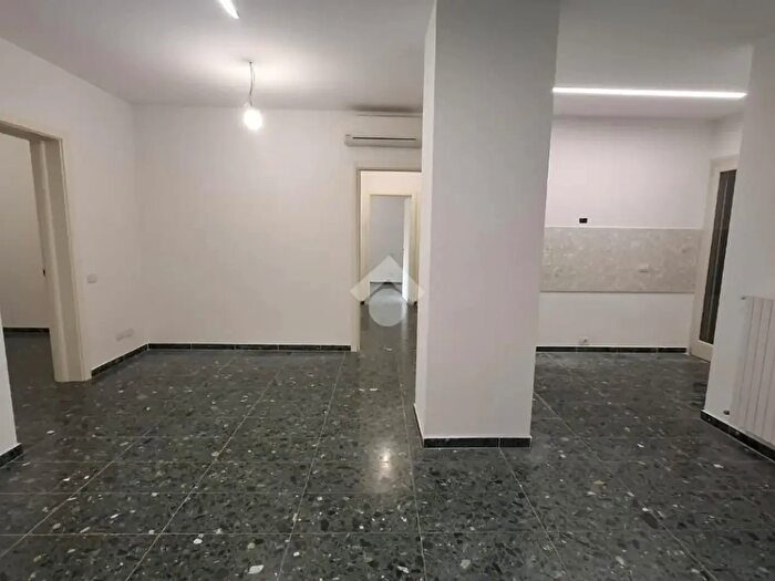 Appartamento quadrilocale in vendita in Via Leonardo da Vinci, Reggio Emilia