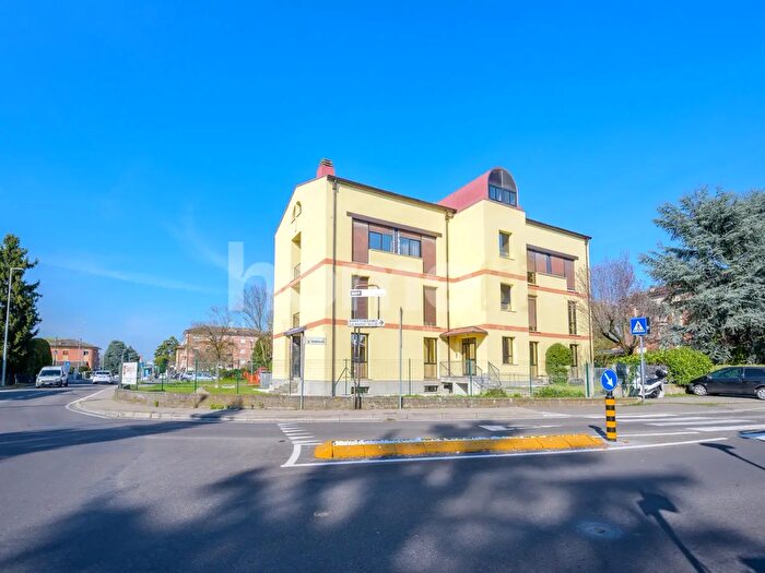 Appartamento trilocale in vendita in Via Gaetano Bedeschi, Reggio Emilia