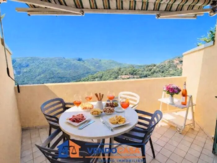 Appartamento quadrilocale in vendita in Via dei Navigatori, Finale Ligure