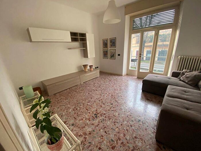 Appartamento bilocale in affitto in Via Benacense, Panoramica, Brescia