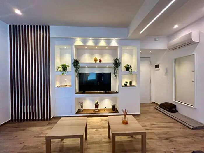 Appartamento quadrilocale in vendita in Via Domenico Cimarosa, Catania