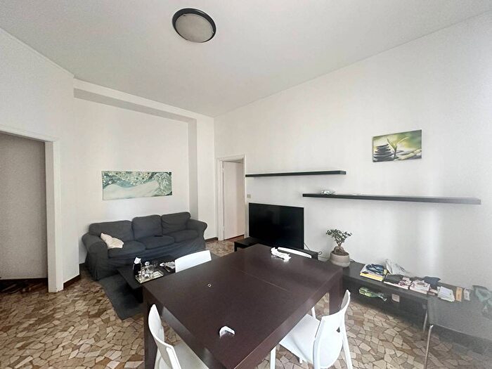 Appartamento trilocale in affitto in Corso di Porta Vittoria, Guastalla, Milano