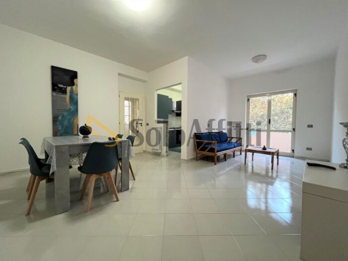 Appartamento trilocale in affitto in Catanzaro