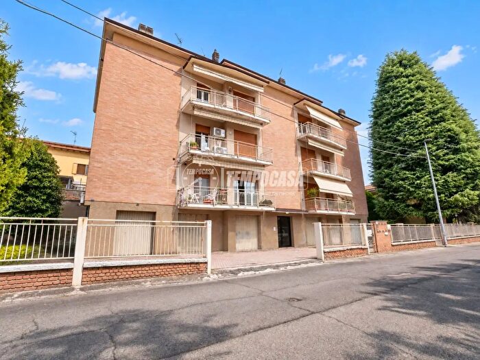 Appartamento quadrilocale in vendita in Via Ruggero Leoncavallo, Vignola