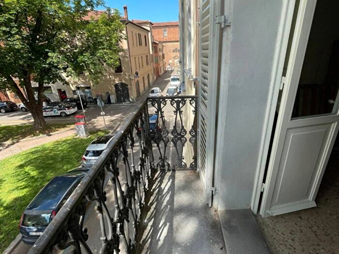 Appartamento trilocale in affitto in Centro Storico, Imola
