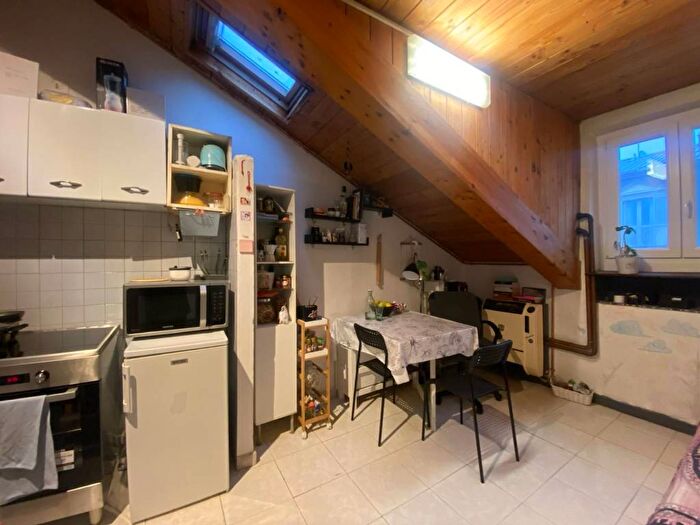 Casa monolocale in affitto in Via delle Orfane, Quadrilatero Romano, Torino