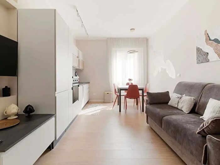 Appartamento monolocale in affitto in Via Vallazze, Milano