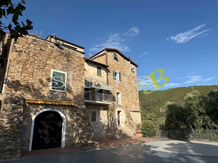 Appartamento con 7 locali in vendita in Via Fabio Filzi, Bordighera