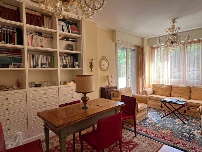 Appartamento quadrilocale in affitto in Viale Filippo Corridoni, Centro, Riccione