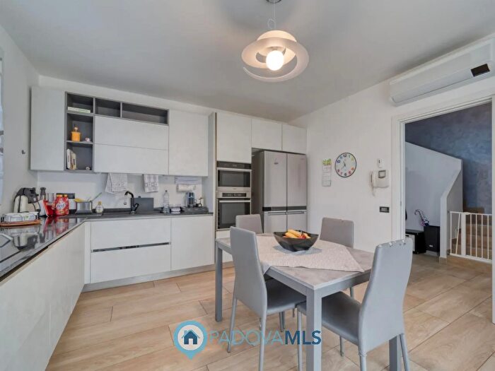 Casa con 5 locali in vendita in Via San Gregorio Barbarigo, Vigonza