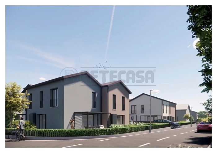 Case in Vendita e in Affitto - 3