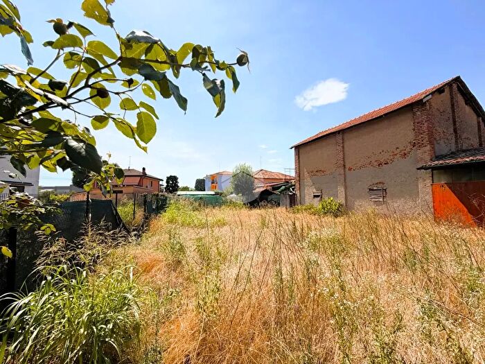 Casa trilocale in vendita in Via Piersanti Mattarella, Corbetta